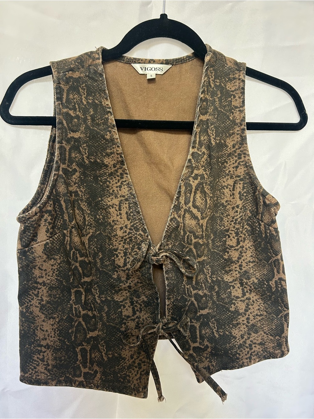 Vigoss Brown Snake-Print Sleeveless Tie-Front Vest - Picture 1 of 5